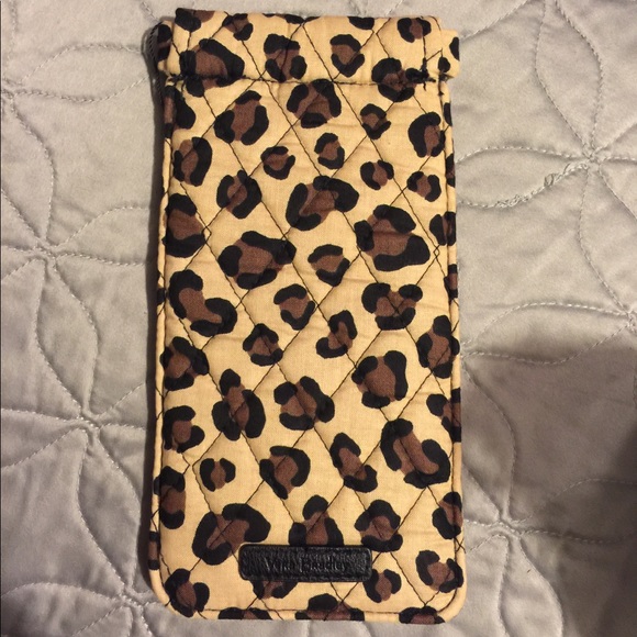 Vera Bradley sunglass sleeve. - Picture 1 of 4